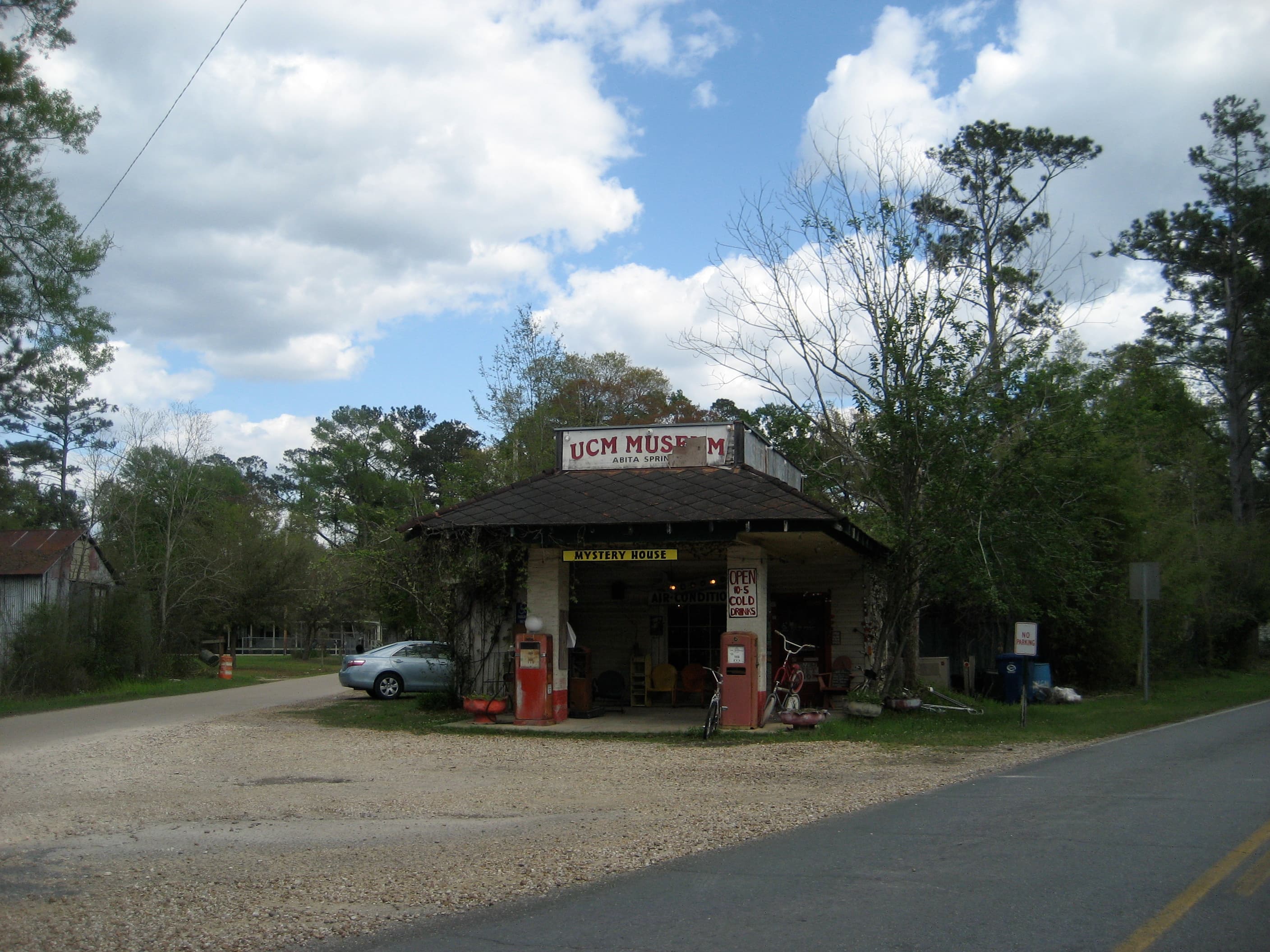 Abita Mystery House