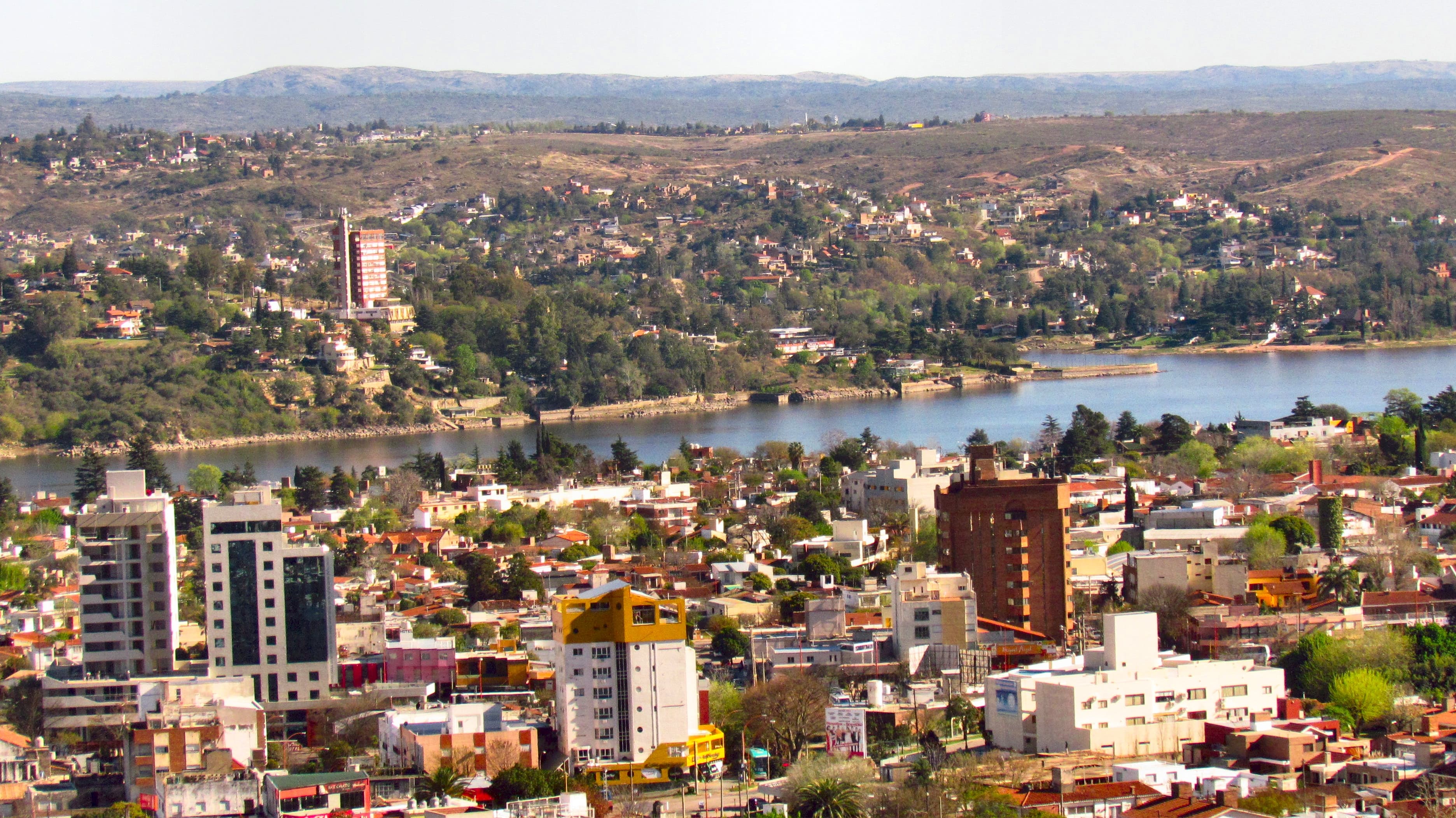 Carlos Paz