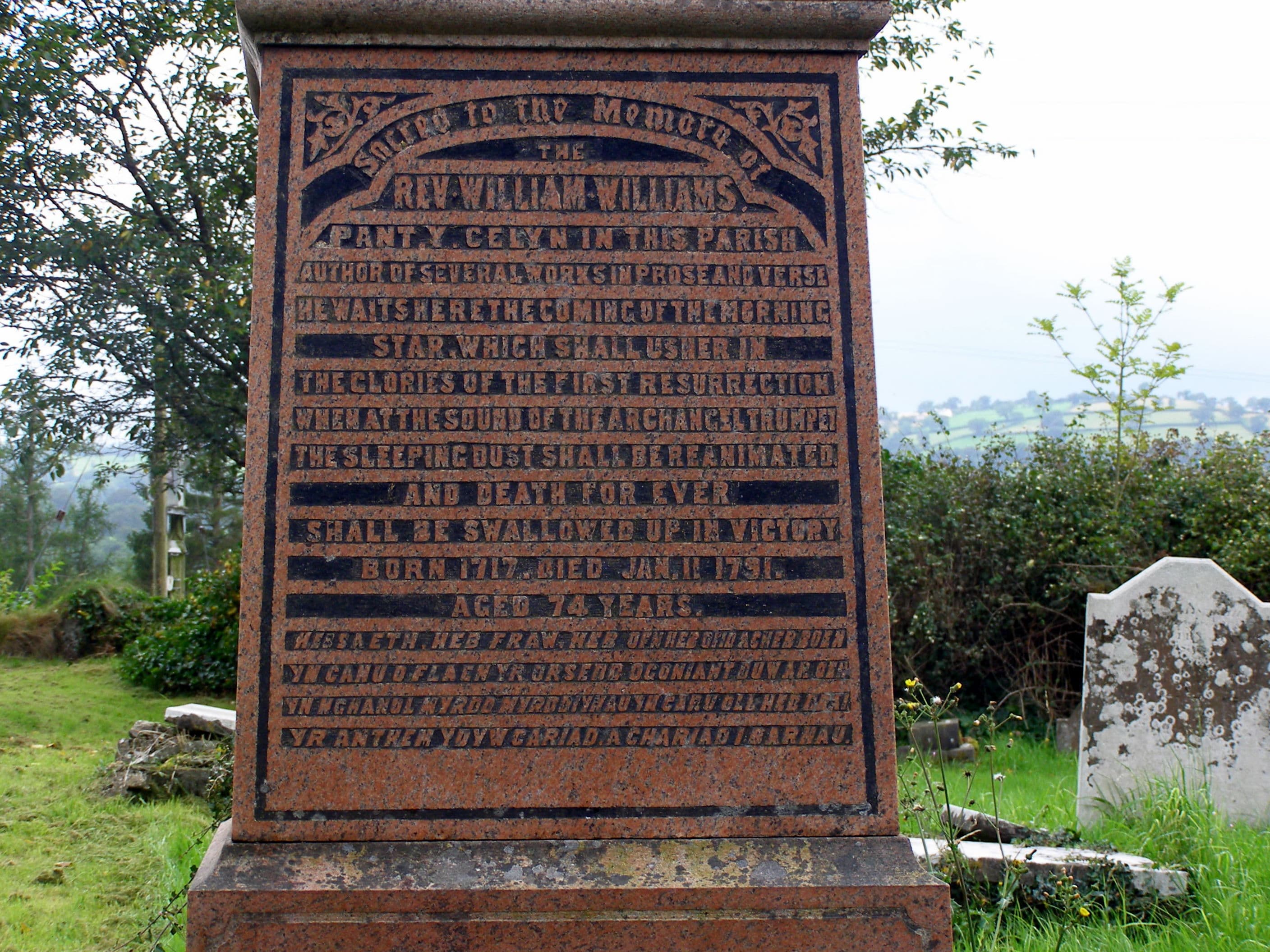 Monument & memorial of Willian Williams in churchyard of St Mary's Church