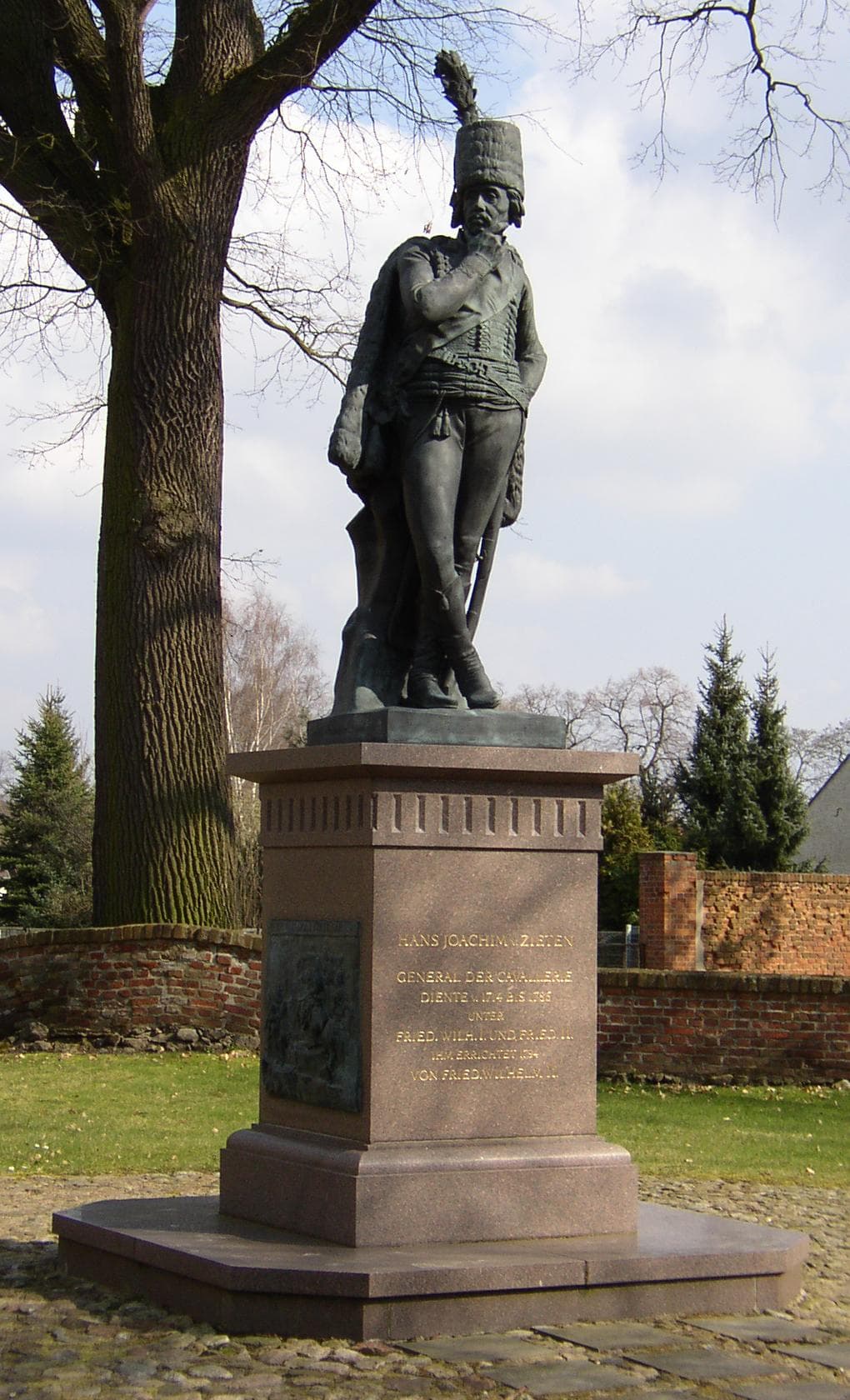 Zieten Monument
