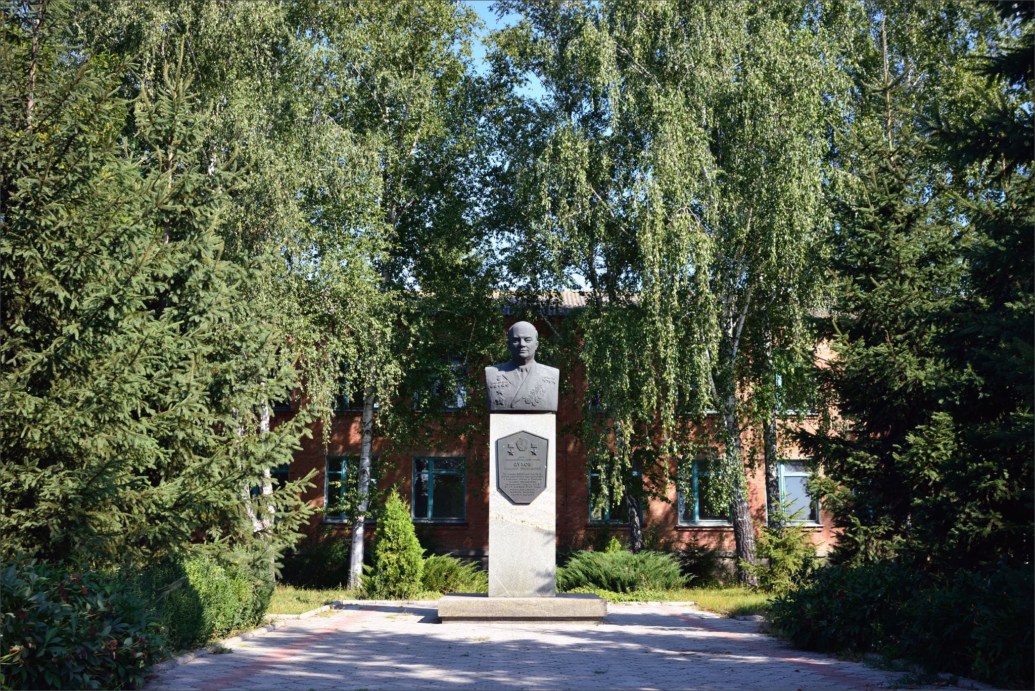 Monument to Mykola Dukhov in Vepryk