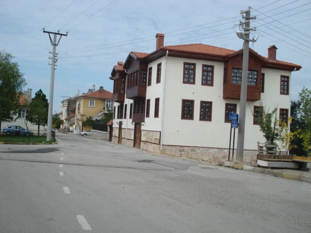 Yalvaç