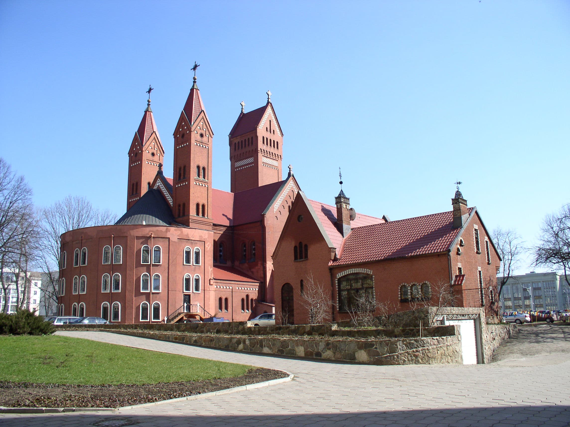 Church of Saints Simon and Helena