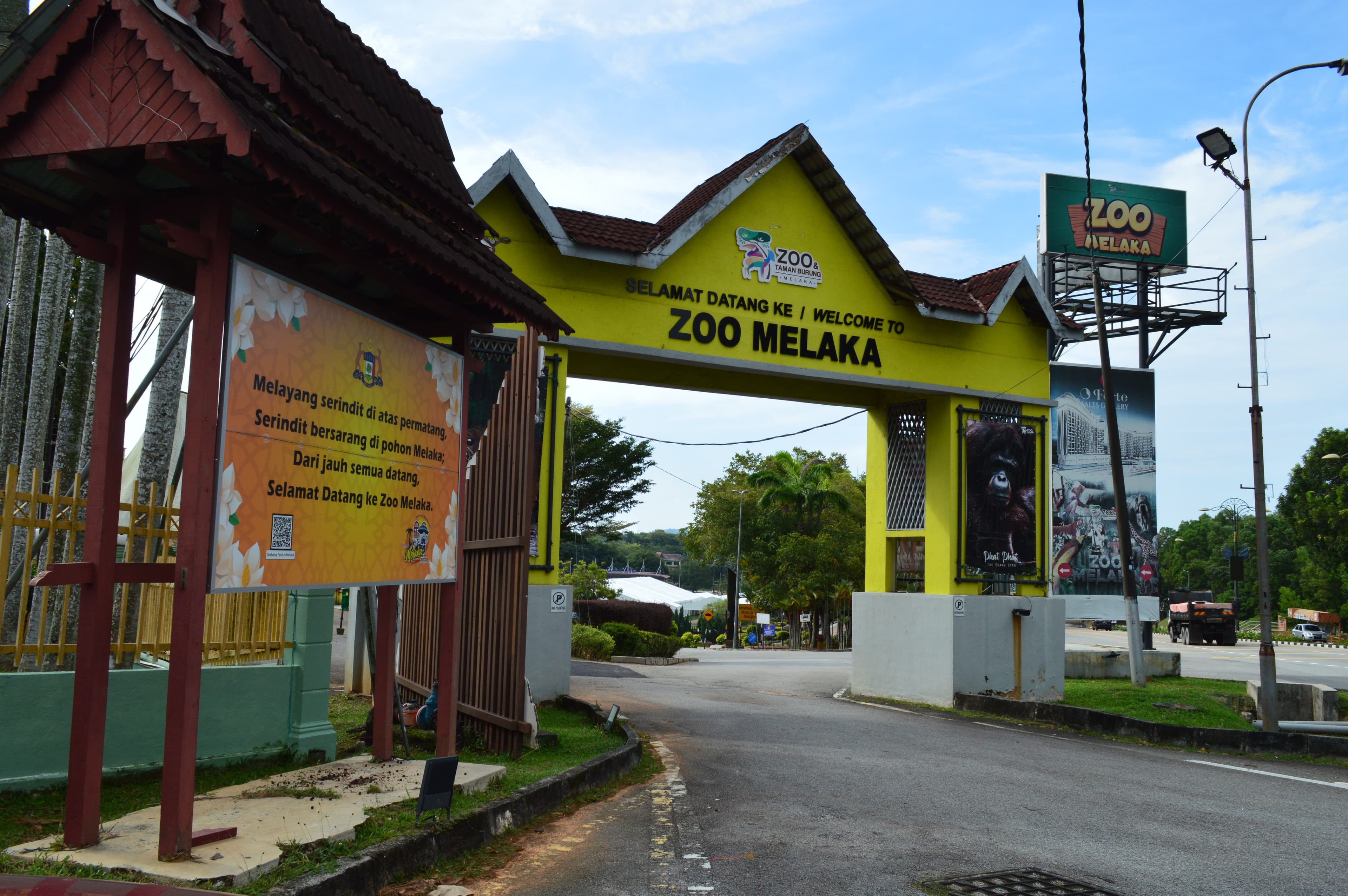 Melaka Zoo and Bird Park